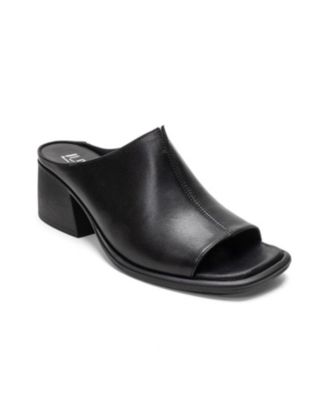 Женские босоножки Forever & Always Shoes Sorex Leather Block Heel Sandal