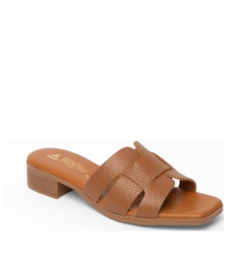 Tan