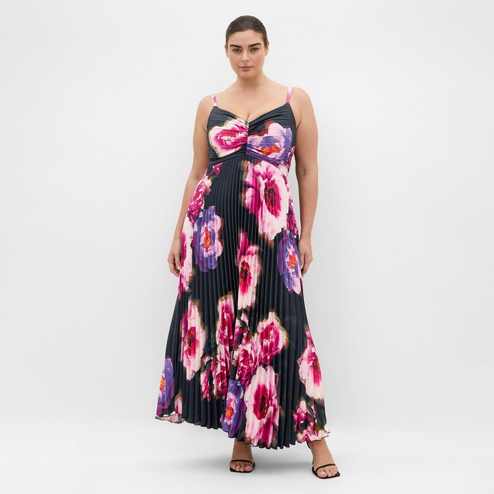 CITY CHIC Women's Ariana Print Pleat Maxi Dress