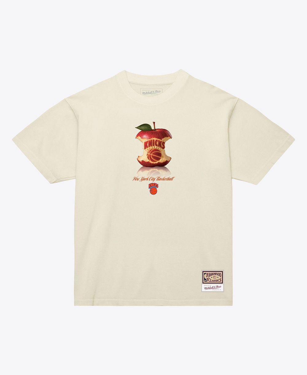 Мужская футболка Mitchell & Ness Cream New York Knicks Court Apple T-Shirt
