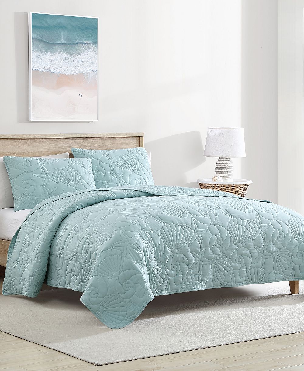 Caribbean Joe Shell Outline 3-Piece Quilt Set, Full/Queen