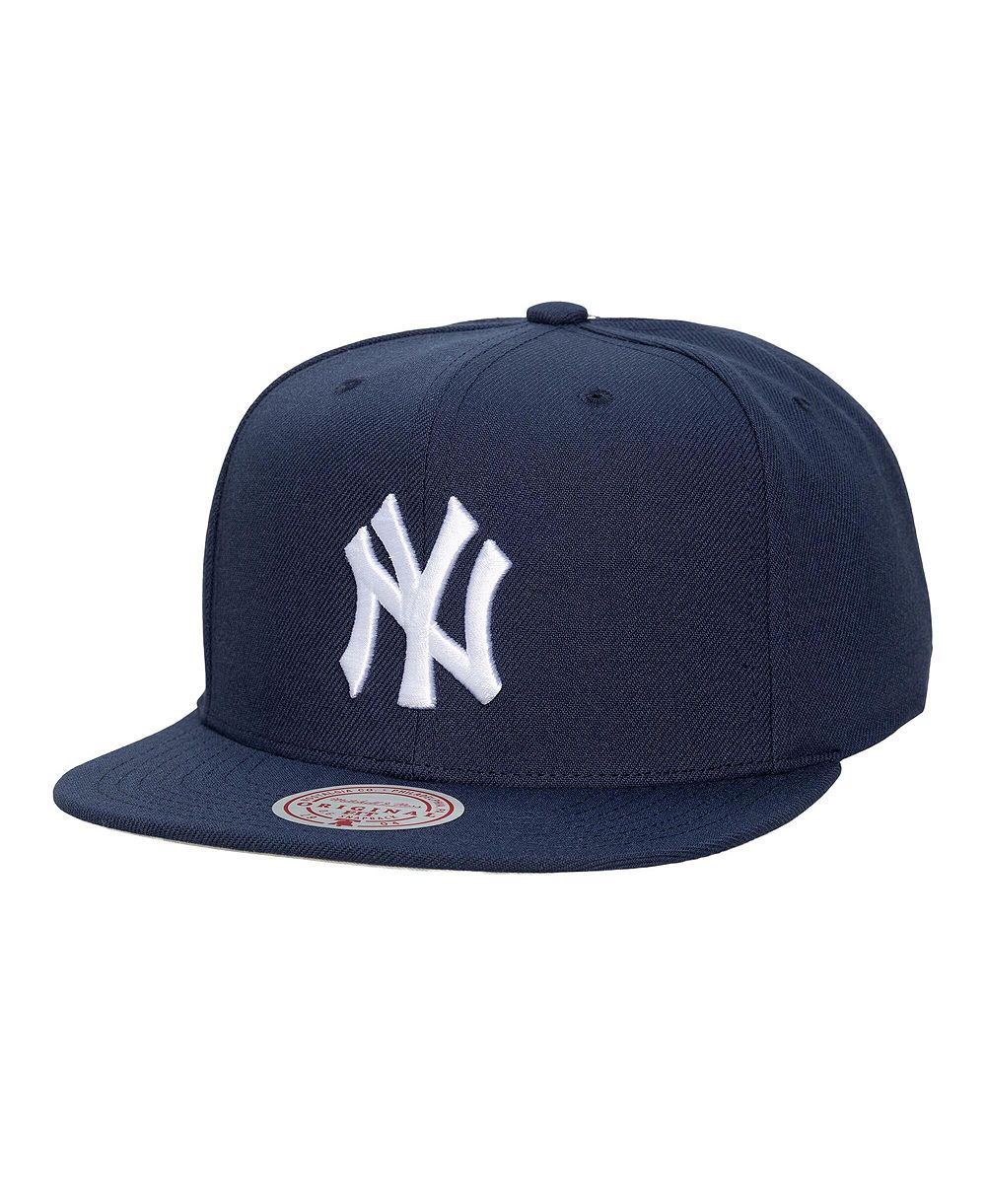 Мужская и женская кепка Mitchell & Ness New York Yankees с боковым логотипом