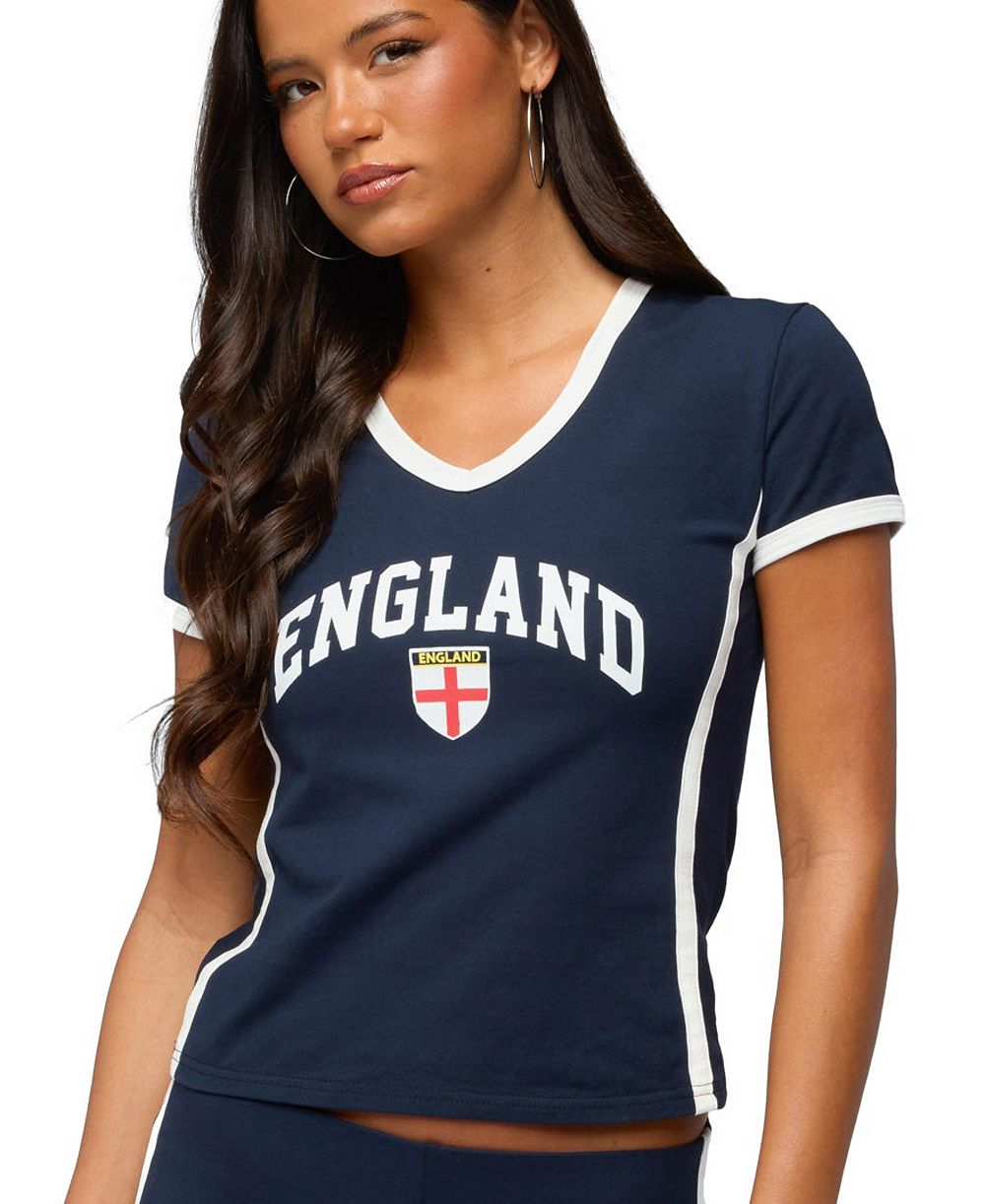 Edikted Women's England Girl V Neck T Shirt