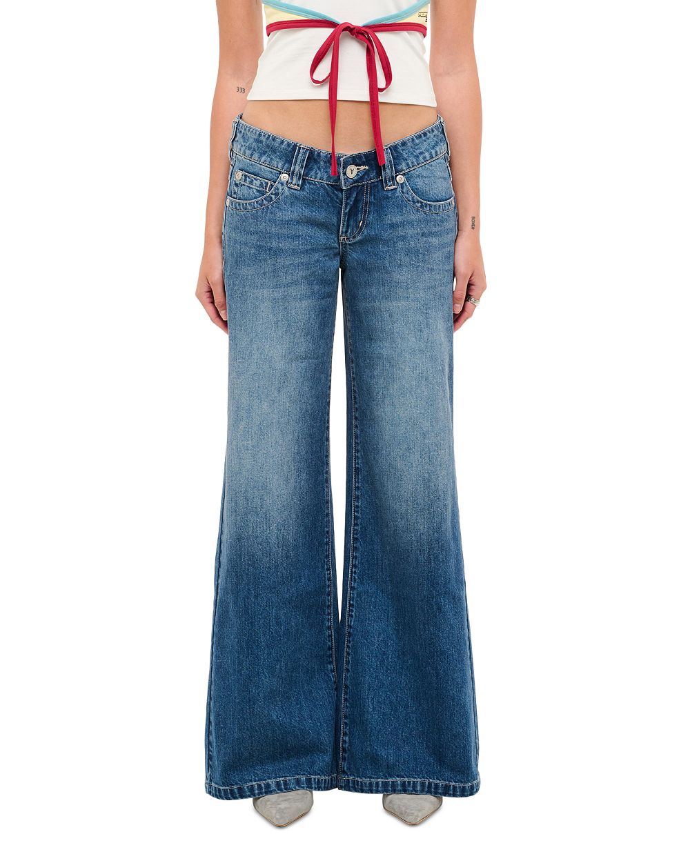Abrand Juniors' Evelyn Wide-Leg Low-Rise Jeans