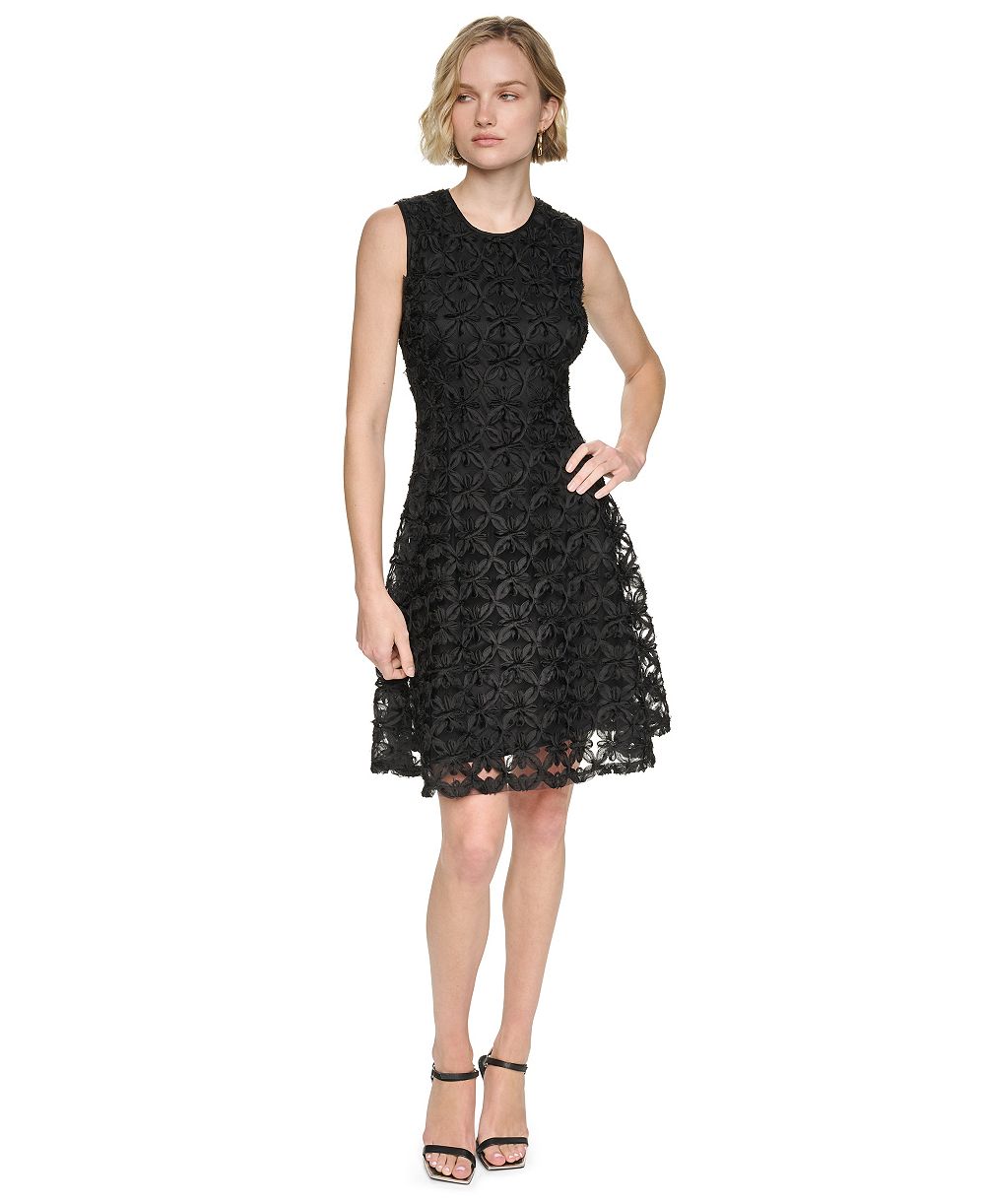 Женское коктейльное платье DKNY Sleeveless Jewel Neck Lace Fit & Flare