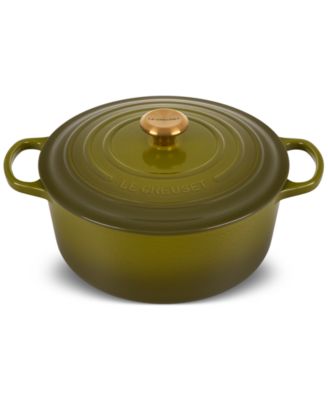 Le Creuset Signature Enameled Cast Iron 7.25-Quart Round Dutch Oven