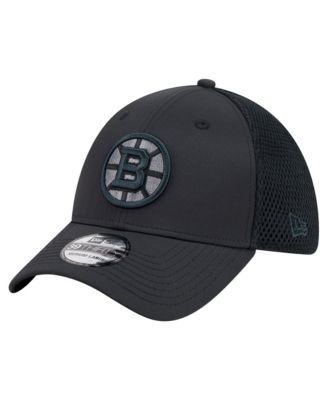 New Era Men's Black Boston Bruins Blackout 39THIRTY Flex Fit Hat