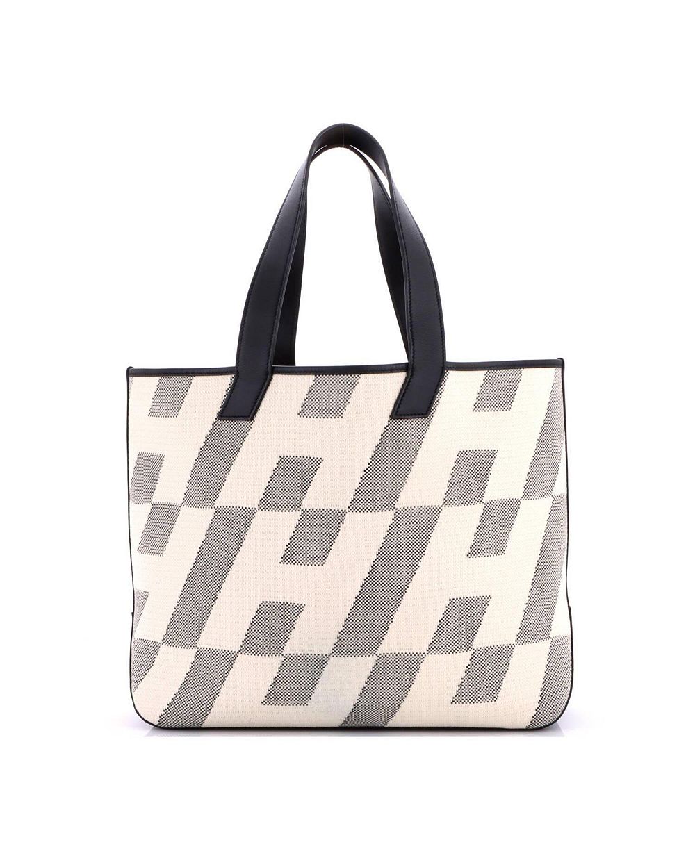 Pre-Owned HERMÉS Tote Cabas H en Biais Canvas с кожаной отделкой