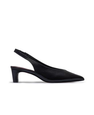 Bernardo Footwear Женские туфли Maude Slingback Pump