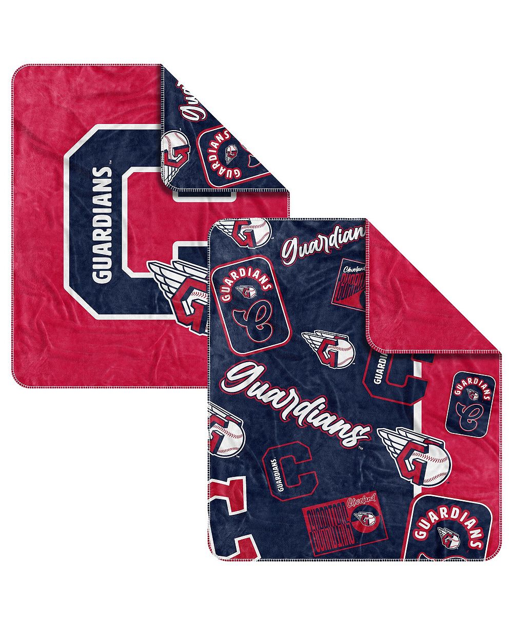 Декоративный плед Logo Brands Cleveland Guardians 50" x 60" Dream Weave