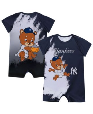 Outerstuff Baby Boys and Girls Navy New York Yankees Baby Mascot Bodysuit