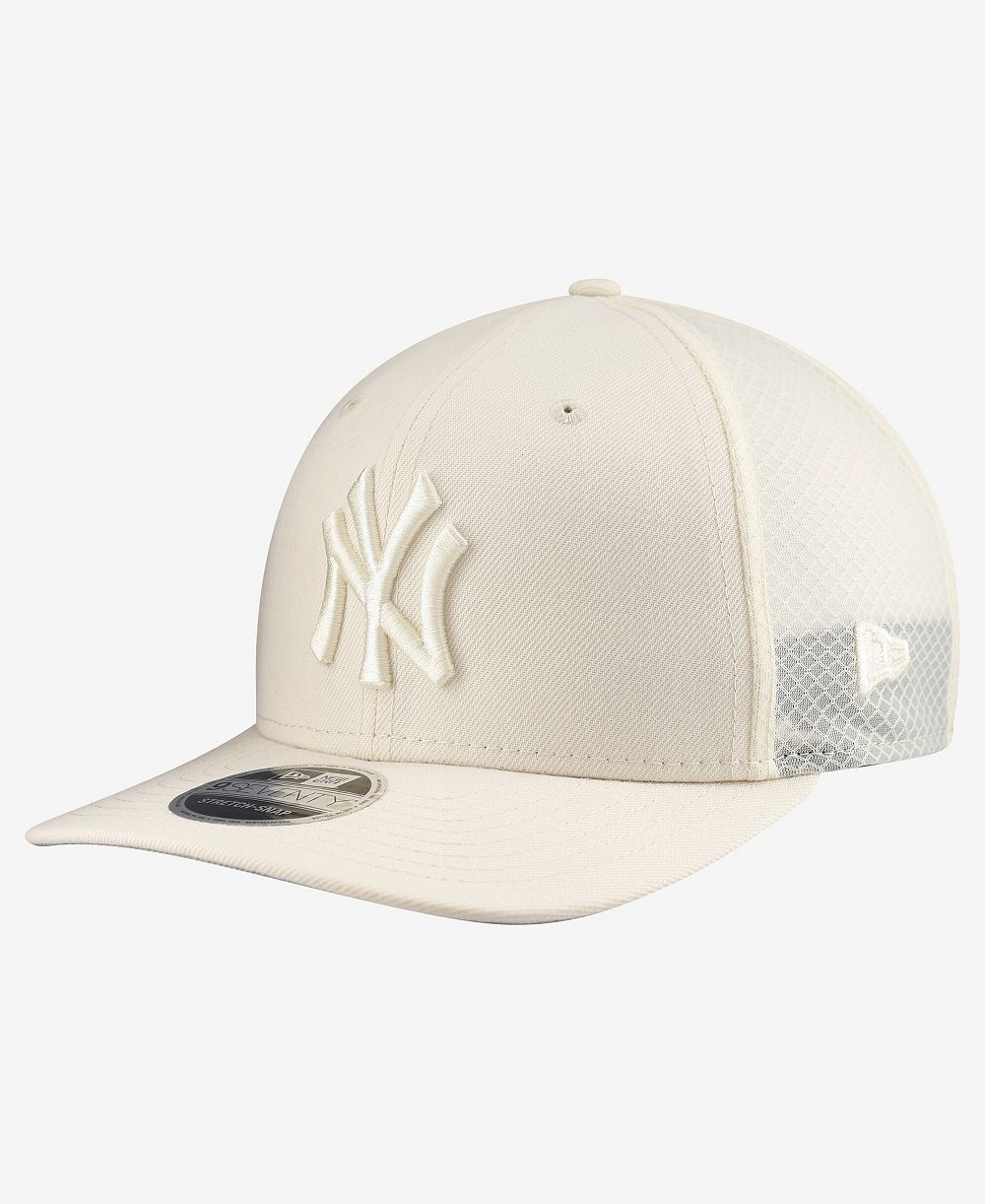New Era Men's Light Beige New York Yankees Color Pack COOLERA 9SEVENTY Trucker Adjustable Hat