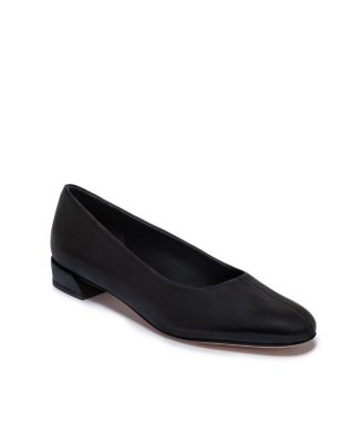 Bernardo Footwear Women's Nero Ballet Flat