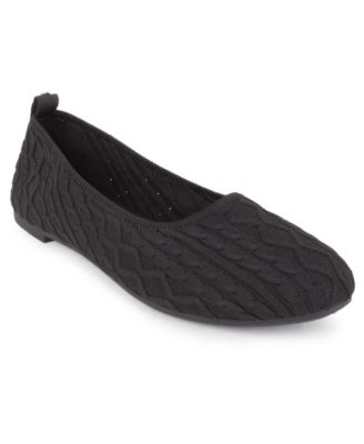 Женские слипоны Tahari Women's Cannes Cable Knit