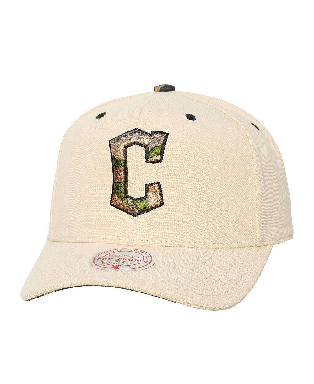 Кепка Mitchell & Ness Cleveland Guardians Camo Logo Pro Crown Snapback, Мужская и Женская, кремовая