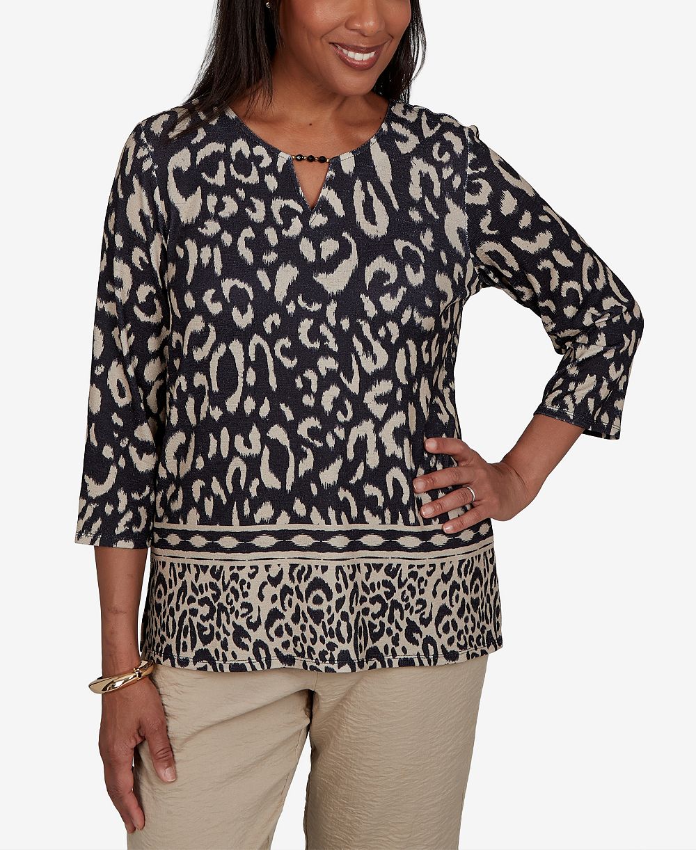 Топ Alfred Dunner Petite Animal-Print Split-Neck 3/4-Sleeve