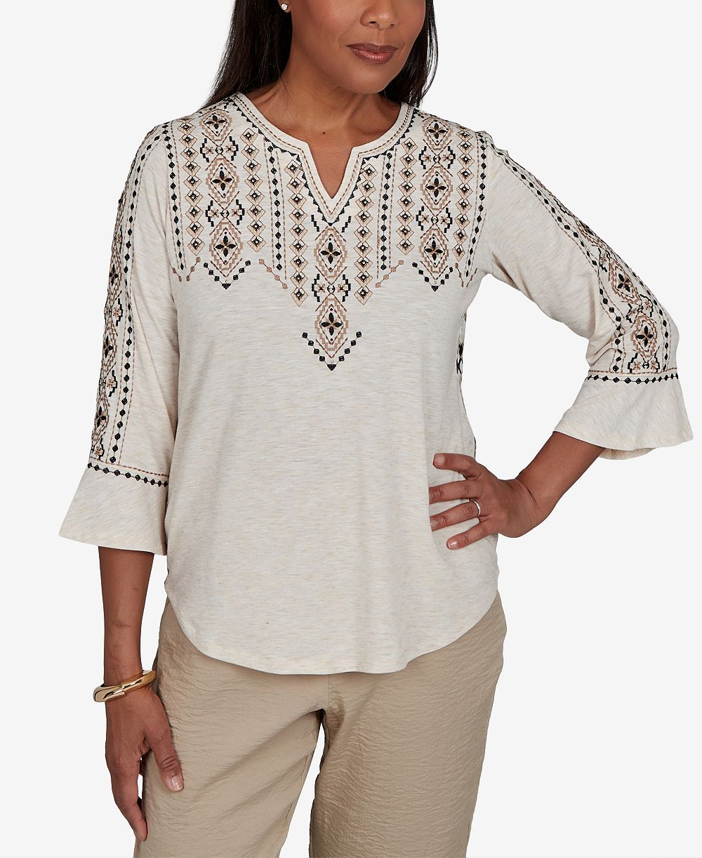 Alfred Dunner Petite Travel Advisory Геометрический вышитый топ Henley с рукавом 3/4
