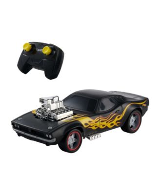 Hot Wheels 1:16 Scale Rodger Dodger Remote-Control Toy Car with Booster Button