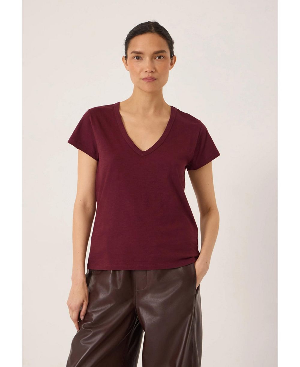 Hush Women's Slim-Fit V-Neck Slub-Cotton T-Shirt
