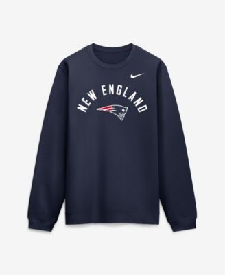 Nike Men's Navy New England Patriots Defensive Leader Club Fleece Sweatshirt