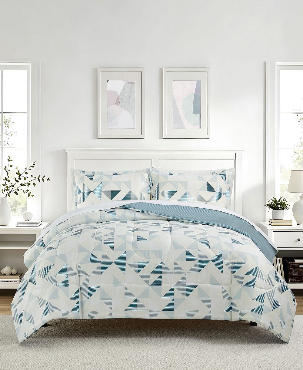 Комплект из 3 одеял Devon Geo Reversible Microfiber от Macy's
