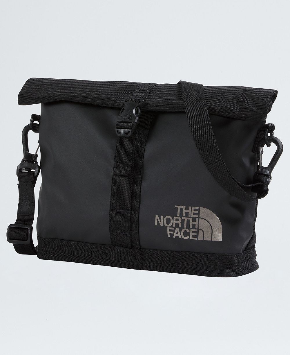 The North Face Men's Base Camp Shoulder Bag