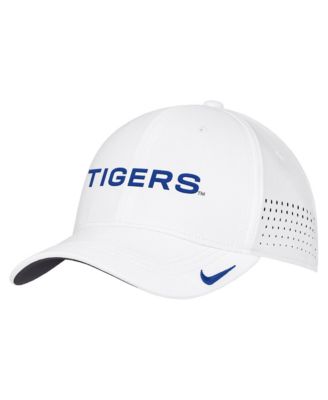 Мужская кепка Nike белого цвета Memphis Tigers 2026 On-Field AeroBill SwooshFlex Dri-FIT