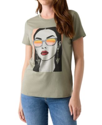 GUESS Women's Sunglass Mood Easy Retro Graphic T-Shirt