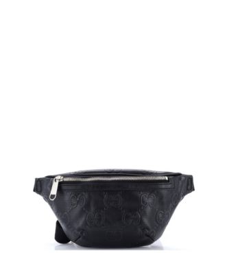 Б/у маленькая сумка Gucci Small Belt Bag GG Embossed Perforated Leather