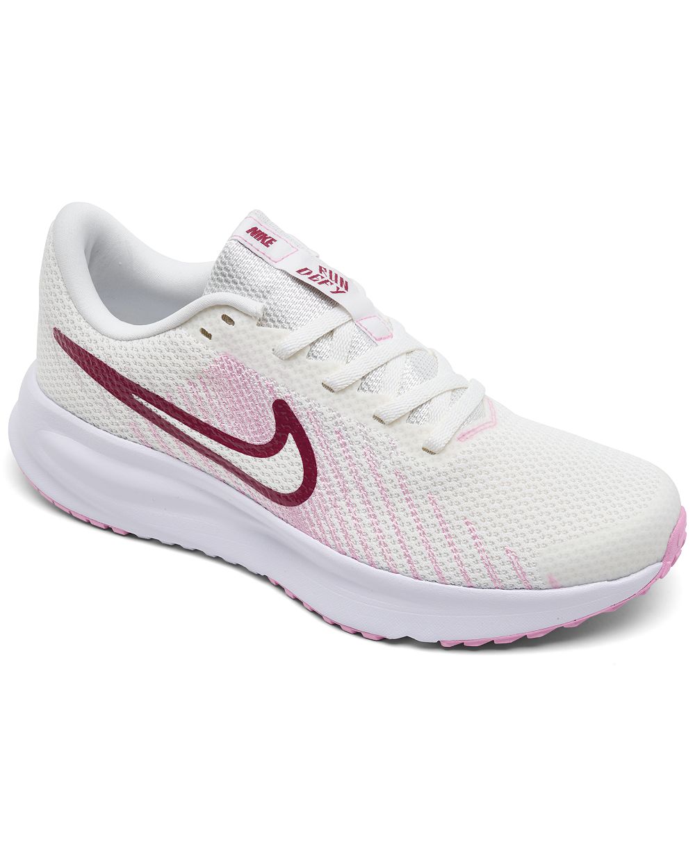 Nike Женские кроссовки Run Defy