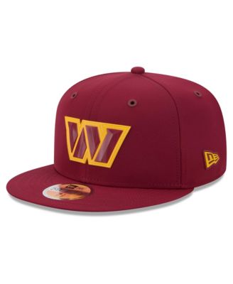 New Era мужская fitted-кепка 59FIFTY Washington Commanders 2026 бордового цвета для боковой линии