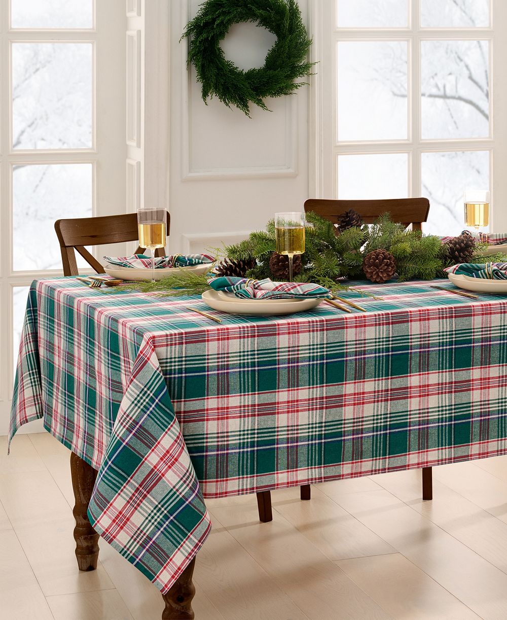 Elrene Праздничная клетчатая скатерть Holiday Fireside, 60" x 102"