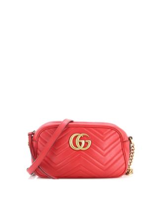 Б/у маленькая плечевая сумка Gucci Small GG Marmont Matelasse из кожи
