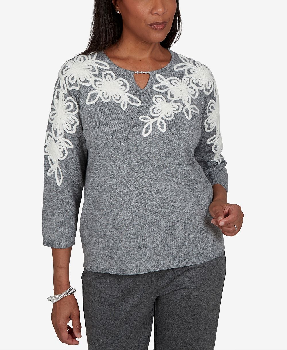 Alfred Dunner Petite Keyhole Floral-Embroidery 3/4-Sleeve Pullover