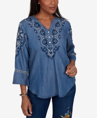 Alfred Dunner Women's Woven Split V-Neck 3/4-Sleeve Button-Front Blouse