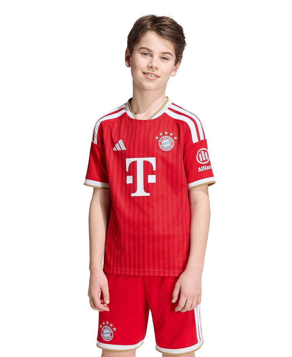 Мужская и женская реплика домашней джерси adidas Bayern Munich 2026/27