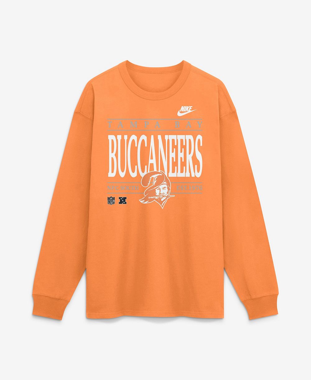 Nike Men's Tampa Bay Buccaneers Rewind Max90 Long-Sleeve Graphic T-Shirt