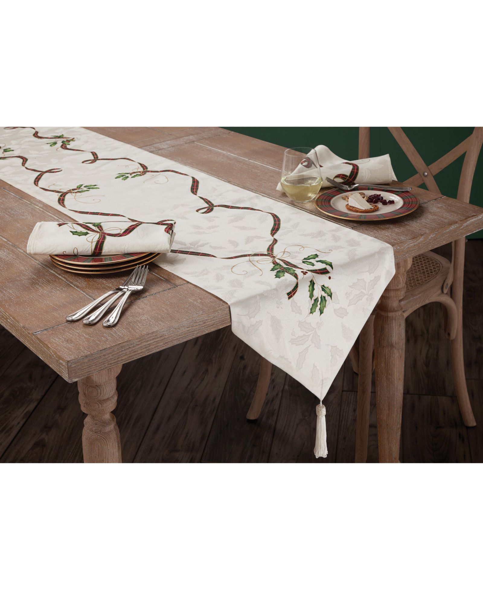 Lenox Holiday Nouveau раннер 90"