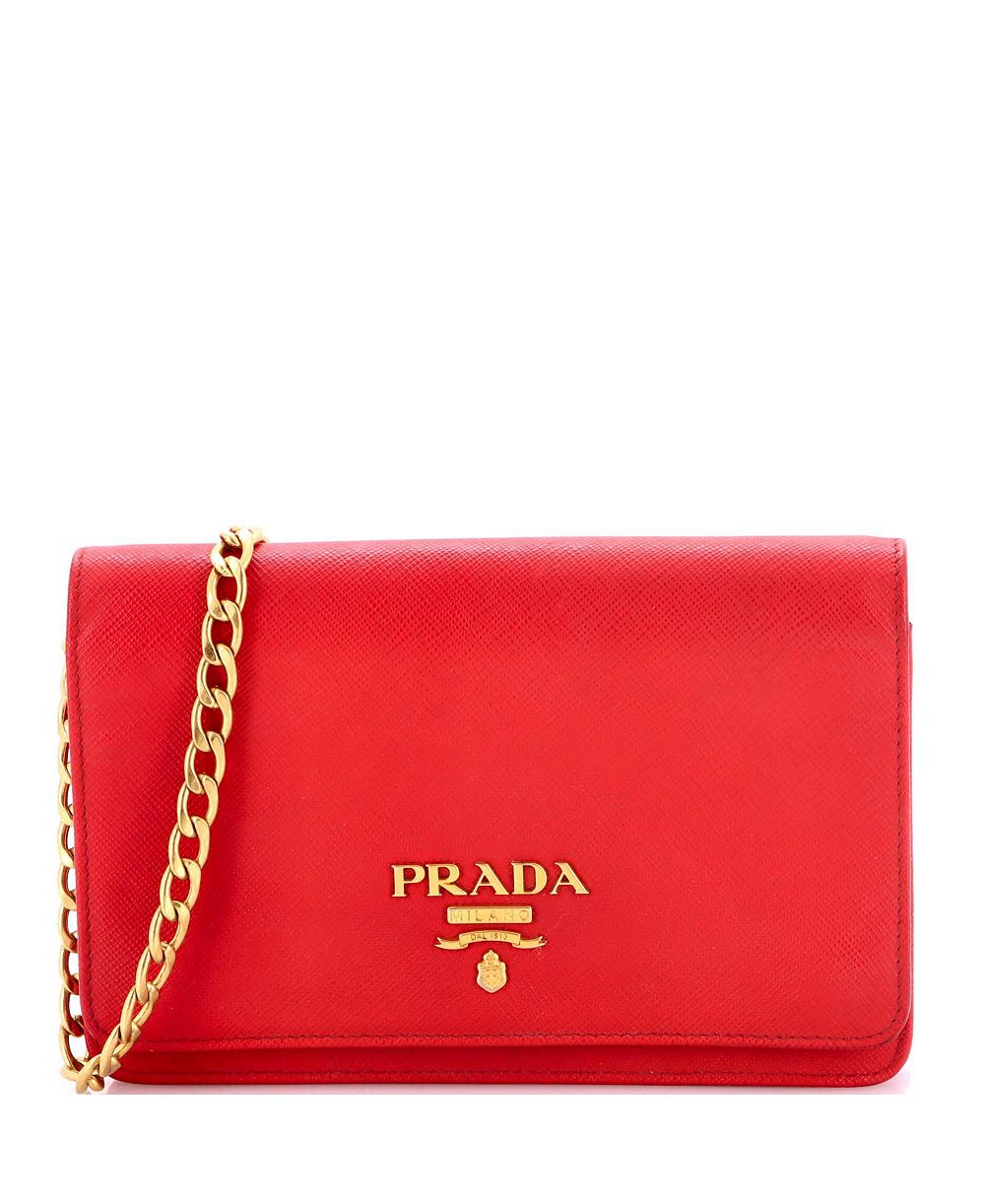 Кросс-боди кошелек Prada на цепочке из кожи Сафьяно, б/у