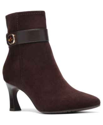 Clarks женские ботильоны Tammitha Nora с острым носом