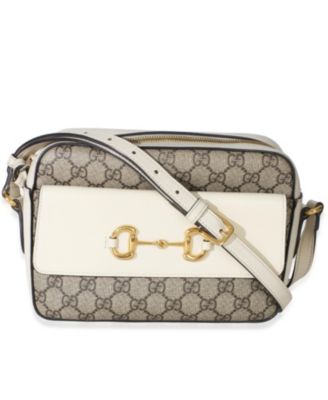 Б/у маленькая сумка Gucci через плечо из канваса GG Supreme белого цвета с фурнитурой 1955 года