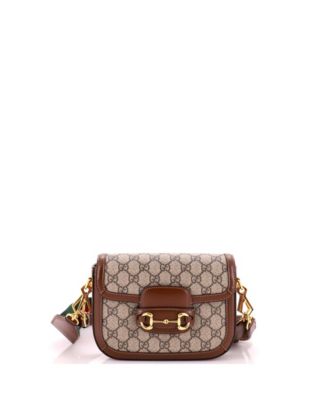 Pre-Owned Gucci плечевая сумка Mini Horsebit 1955 из лакированного холста GG с кожей