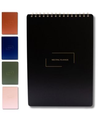 Black meeting planner - portrait
