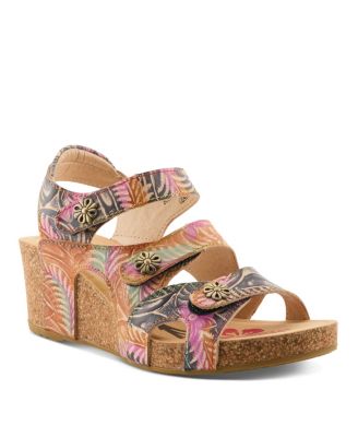 L'ArtisteWomen's Bonvoyage Wedge Sandal with Molded Footbed