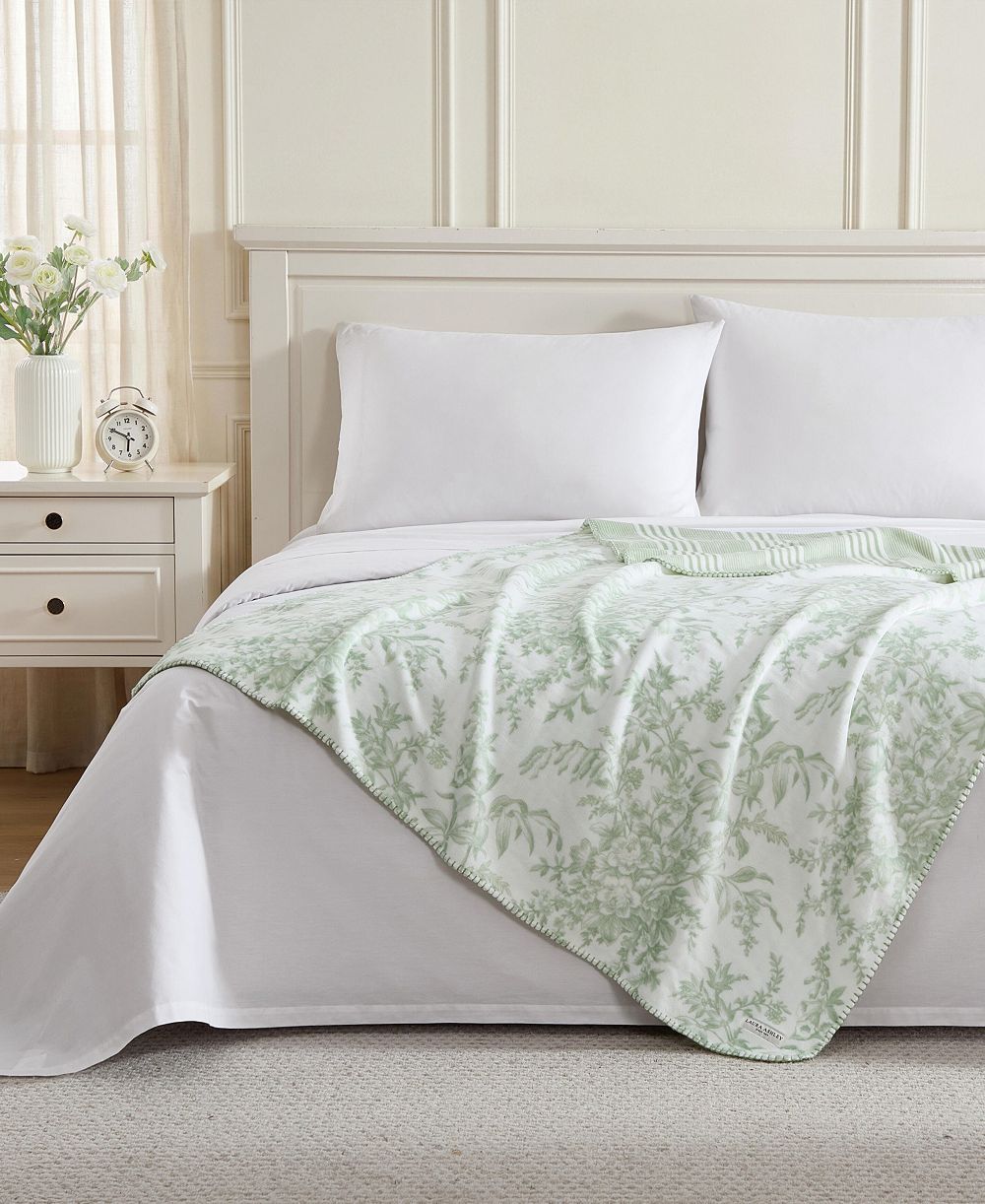 Laura Ashley двустороннее покрывало Toile Delight, 70" x 50"