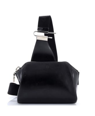 Б/у сумка Givenchy Antigona U через плечо из кожи
