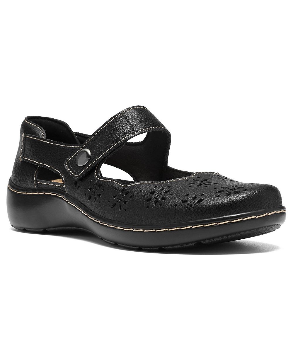 Clarks Women's Cora Mary Jane Flats