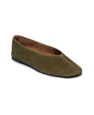 Dark olive