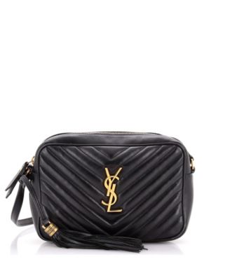Маленькая сумка Saint Laurent Lou Camera из стеганой кожи с узором Chevron
