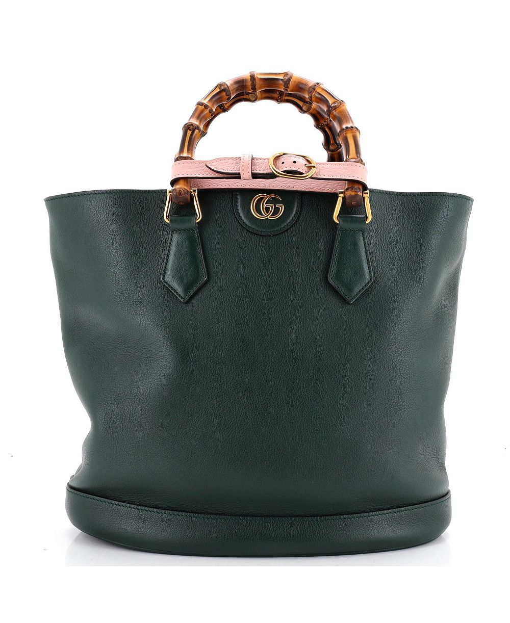 Pre-Owned Gucci Medium Diana Convertible Bucket Bag Leather